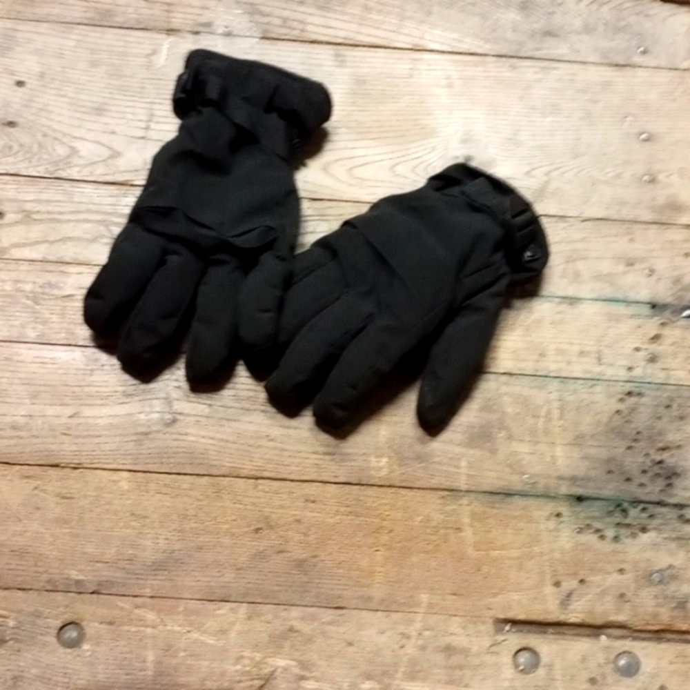 Gloves